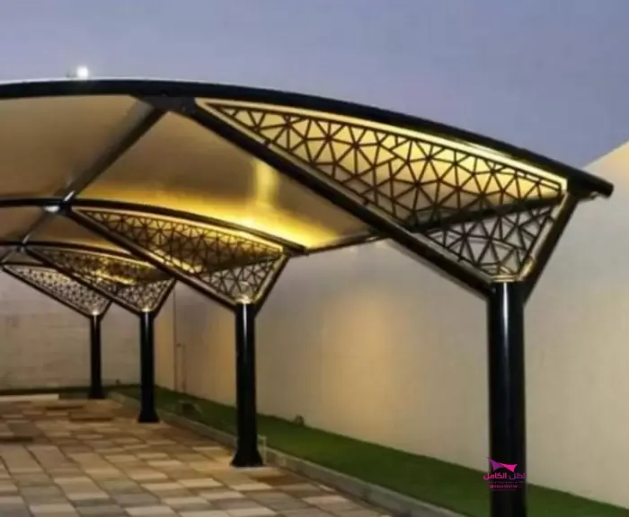 تركيب مظلات مواقف سيارات حديثة حي البساتين 