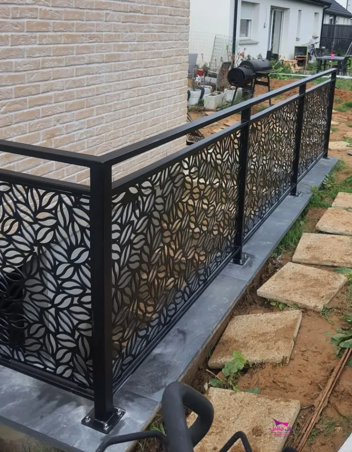 حداد تركيب سواتر في حي ابحر الشمالية بجميع أنواعها 